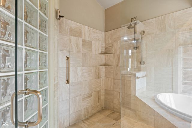 8424 W Mulligan Lane, Columbus, IN 47201