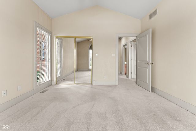 8424 W Mulligan Lane, Columbus, IN 47201