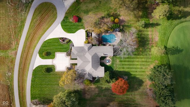 8424 W Mulligan Lane, Columbus, IN 47201