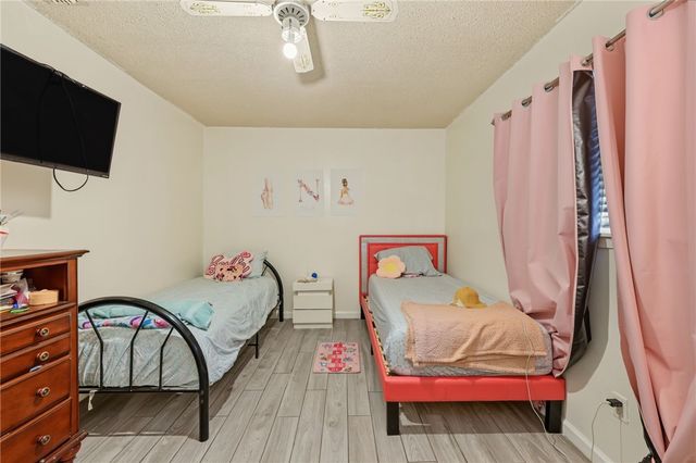 6025 Liptonshire Dr, Corpus Christi, TX 78415