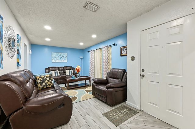 6025 Liptonshire Dr, Corpus Christi, TX 78415