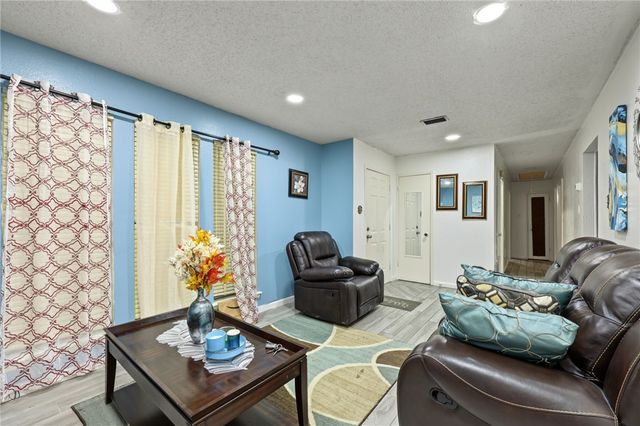 6025 Liptonshire Dr, Corpus Christi, TX 78415