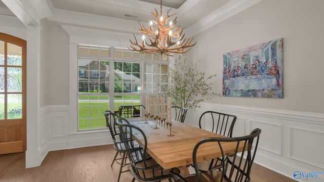 9120 Wagon Pass Way SE, Owens Cross Roads, AL 35763