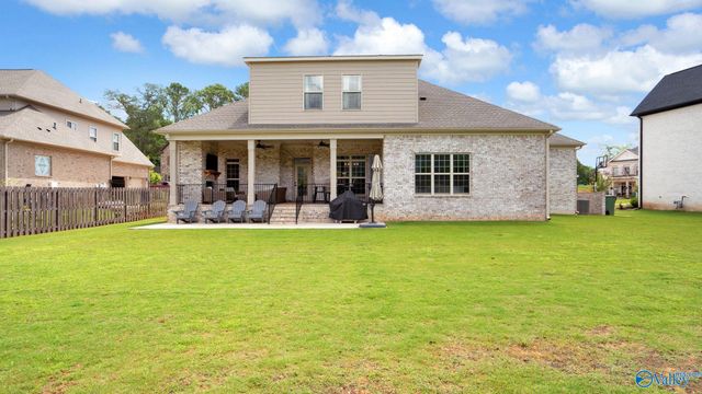 9120 Wagon Pass Way SE, Owens Cross Roads, AL 35763
