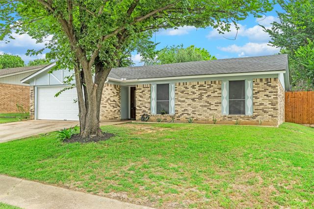7513 Castillo Road, Fort Worth, TX 76112