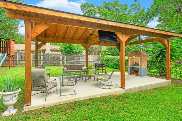 7513 Castillo Road, Fort Worth, TX 76112