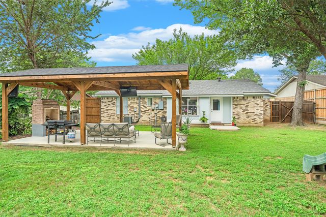 7513 Castillo Road, Fort Worth, TX 76112