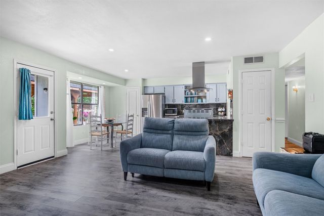 7513 Castillo Road, Fort Worth, TX 76112