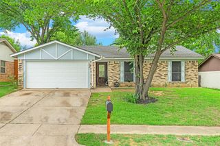 7513 Castillo Road, Fort Worth, TX 76112