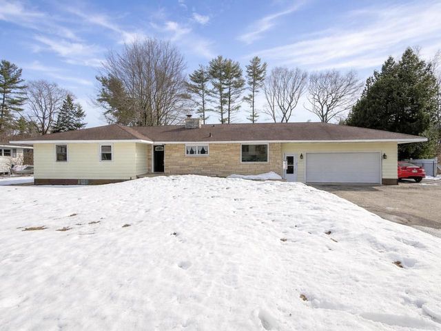 929 EDGEWOOD CIRCLE, Marinette, WI 54143