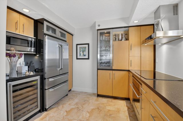 3420 S Ocean Boulevard 8z, Highland Beach, FL 33487