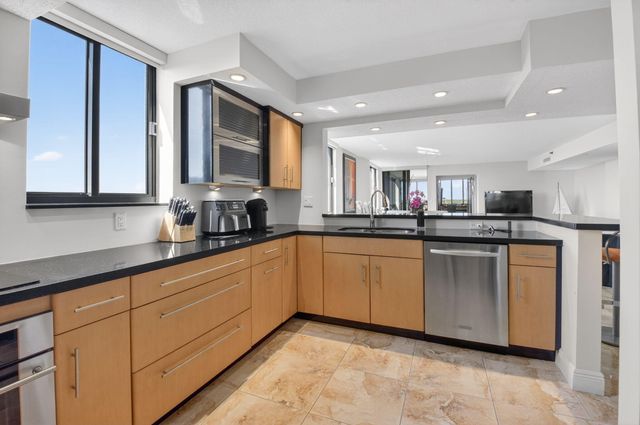 3420 S Ocean Boulevard 8z, Highland Beach, FL 33487