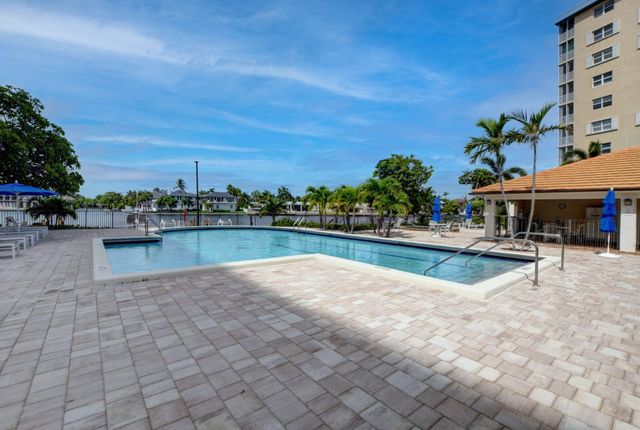 3420 S Ocean Boulevard 8z, Highland Beach, FL 33487