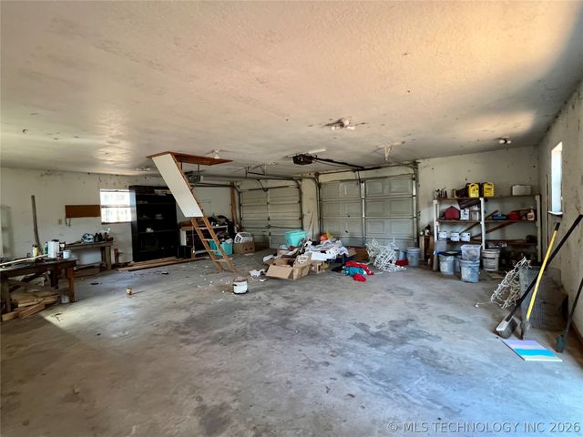 11337 Johnson Drive, Kingston, OK 73439