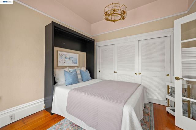 340 Munich St, San Francisco, CA 94112
