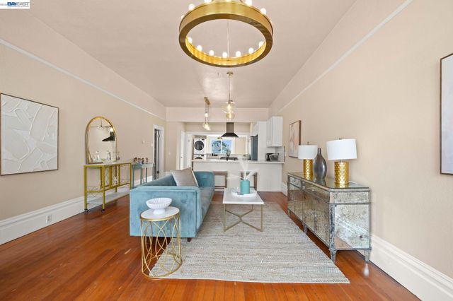 340 Munich St, San Francisco, CA 94112