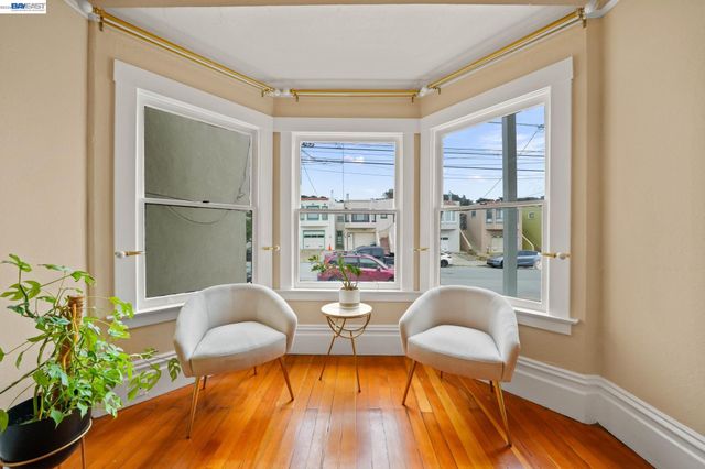 340 Munich St, San Francisco, CA 94112