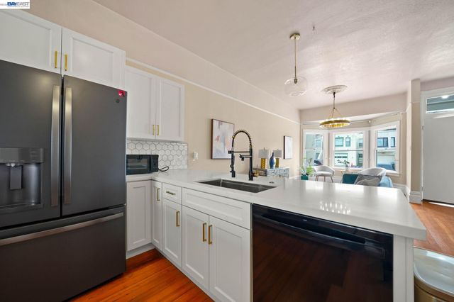 340 Munich St, San Francisco, CA 94112