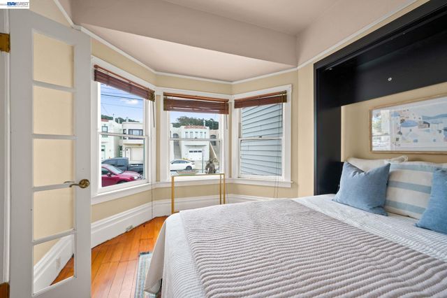 340 Munich St, San Francisco, CA 94112