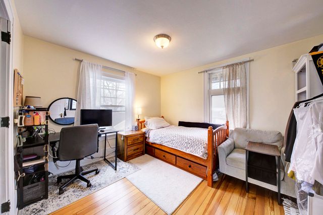 809 Sycamore Place, Ann Arbor, MI 48104