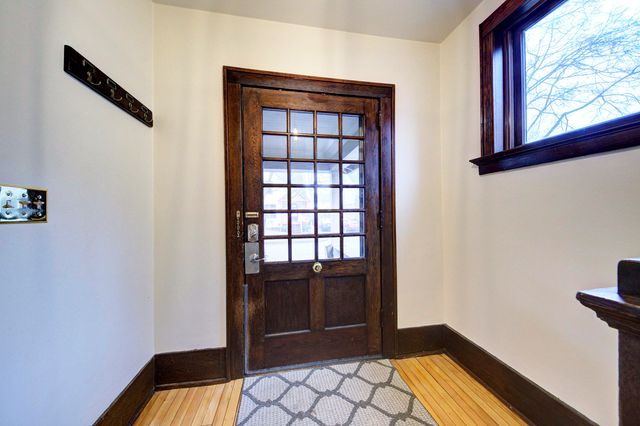 809 Sycamore Place, Ann Arbor, MI 48104