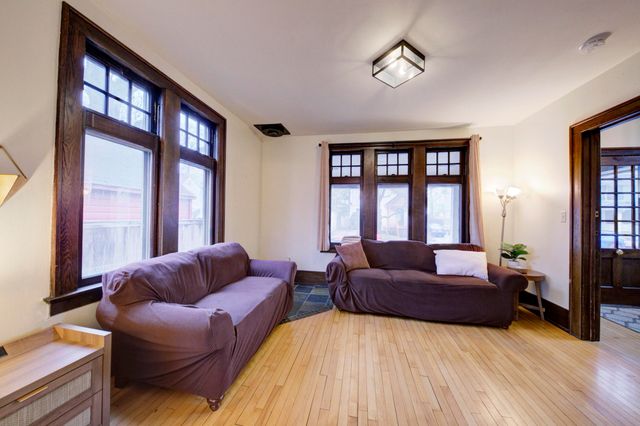 809 Sycamore Place, Ann Arbor, MI 48104