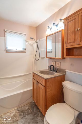 6935 Westlake Road, Indianapolis, IN 46214