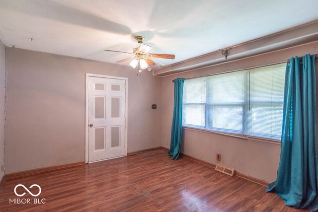 6935 Westlake Road, Indianapolis, IN 46214