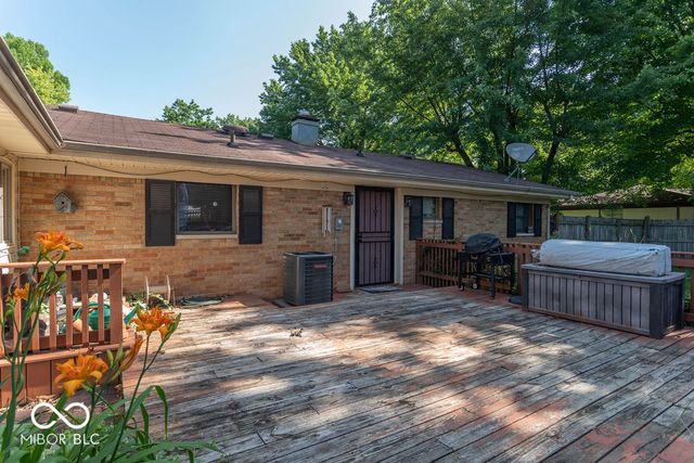 6935 Westlake Road, Indianapolis, IN 46214