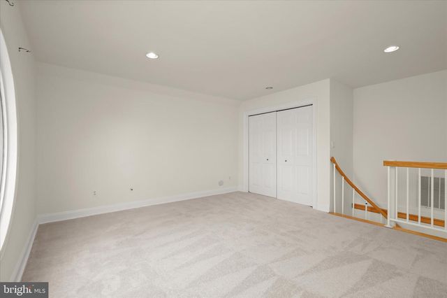 2113 LAKE DR, Pasadena, MD 21122