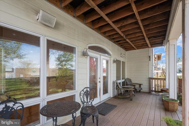 2113 LAKE DR, Pasadena, MD 21122
