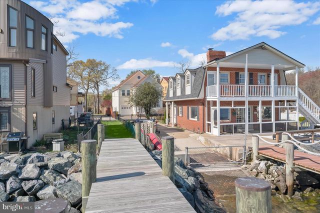 2113 LAKE DR, Pasadena, MD 21122