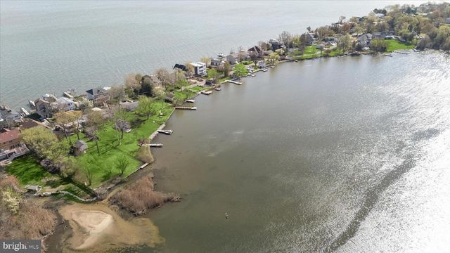 2113 LAKE DR, Pasadena, MD 21122