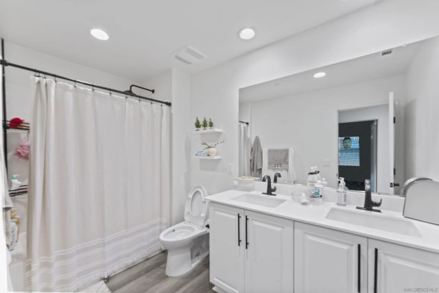 28032 Moosa Creek Way, Valley Center, CA 92082