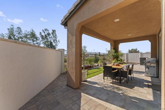 28032 Moosa Creek Way, Valley Center, CA 92082