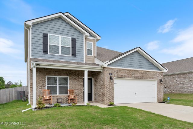 31 Twin Lakes Drive, Byhalia, MS 38611