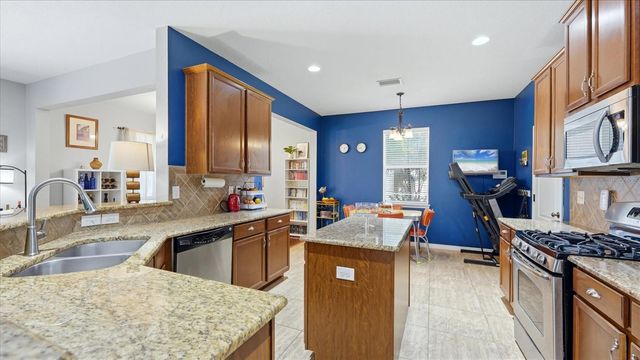 5666 AARON COURT, Sarasota, FL 34232