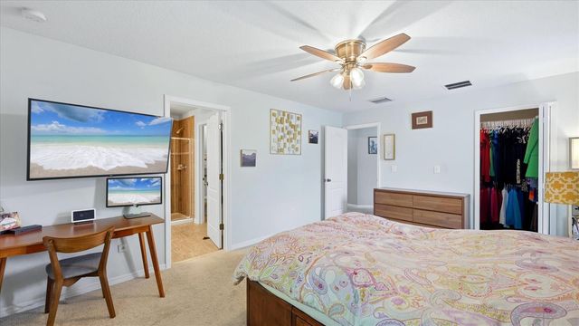5666 AARON COURT, Sarasota, FL 34232