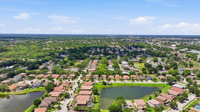 5666 AARON COURT, Sarasota, FL 34232