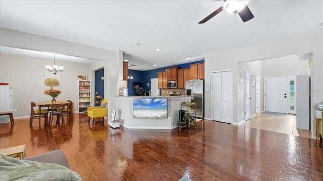 5666 AARON COURT, Sarasota, FL 34232