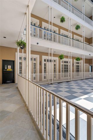 3401 Louisiana Street 202, Houston, TX 77002