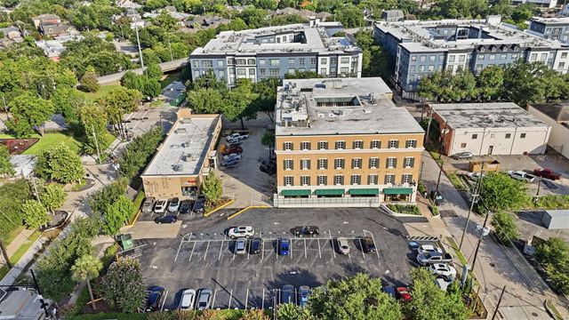 3401 Louisiana Street 202, Houston, TX 77002