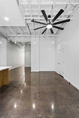 3401 Louisiana Street 202, Houston, TX 77002