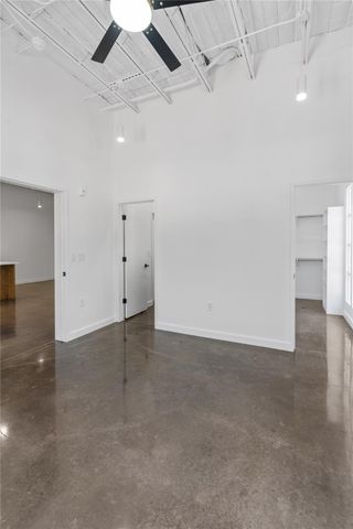 3401 Louisiana Street 202, Houston, TX 77002