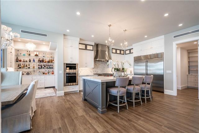 2349 NE 24th Street, Lighthouse Point, FL 33064