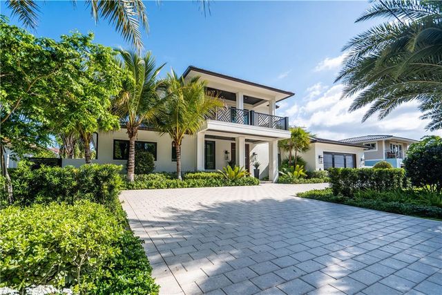2349 NE 24th Street, Lighthouse Point, FL 33064