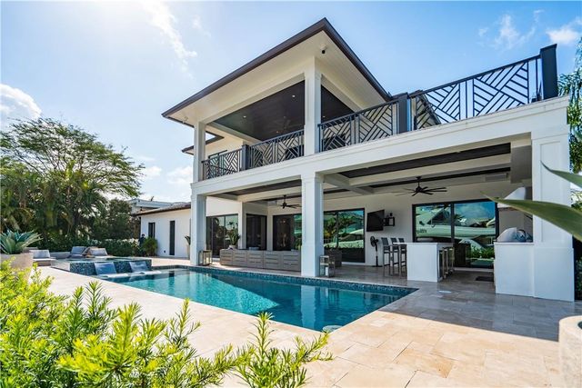 2349 NE 24th Street, Lighthouse Point, FL 33064