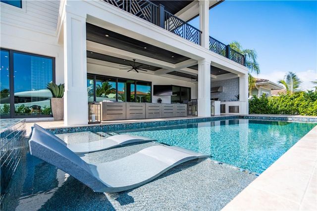 2349 NE 24th Street, Lighthouse Point, FL 33064