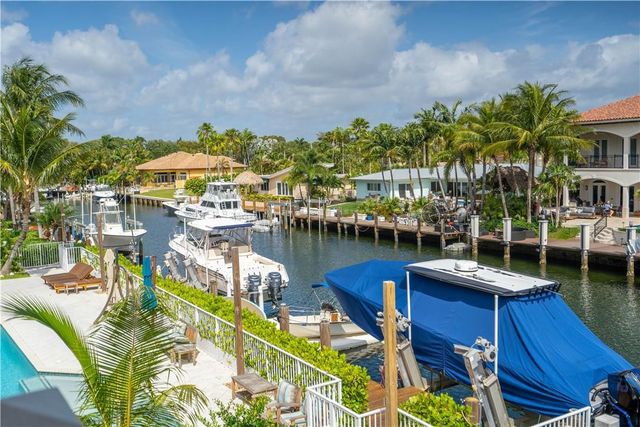 2349 NE 24th Street, Lighthouse Point, FL 33064