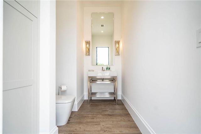 2349 NE 24th Street, Lighthouse Point, FL 33064